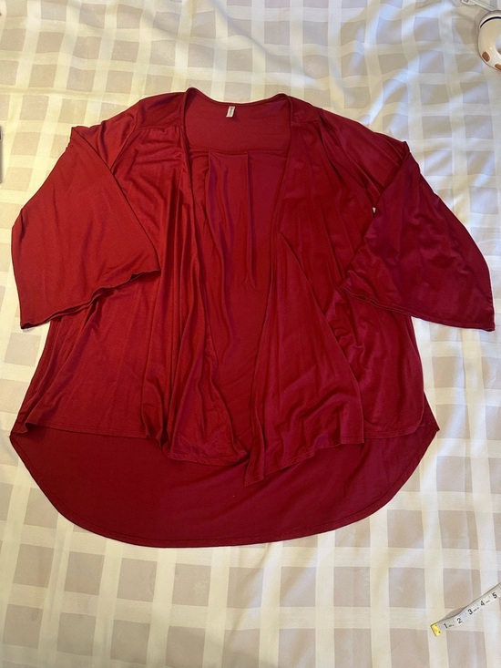 Emerald Sweaters - Emerald Red Open-Front Cardigan‎